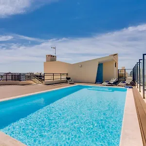 https://ria-house-beautiful-apartment-with-pool-seaview.hotelaalgarve.com