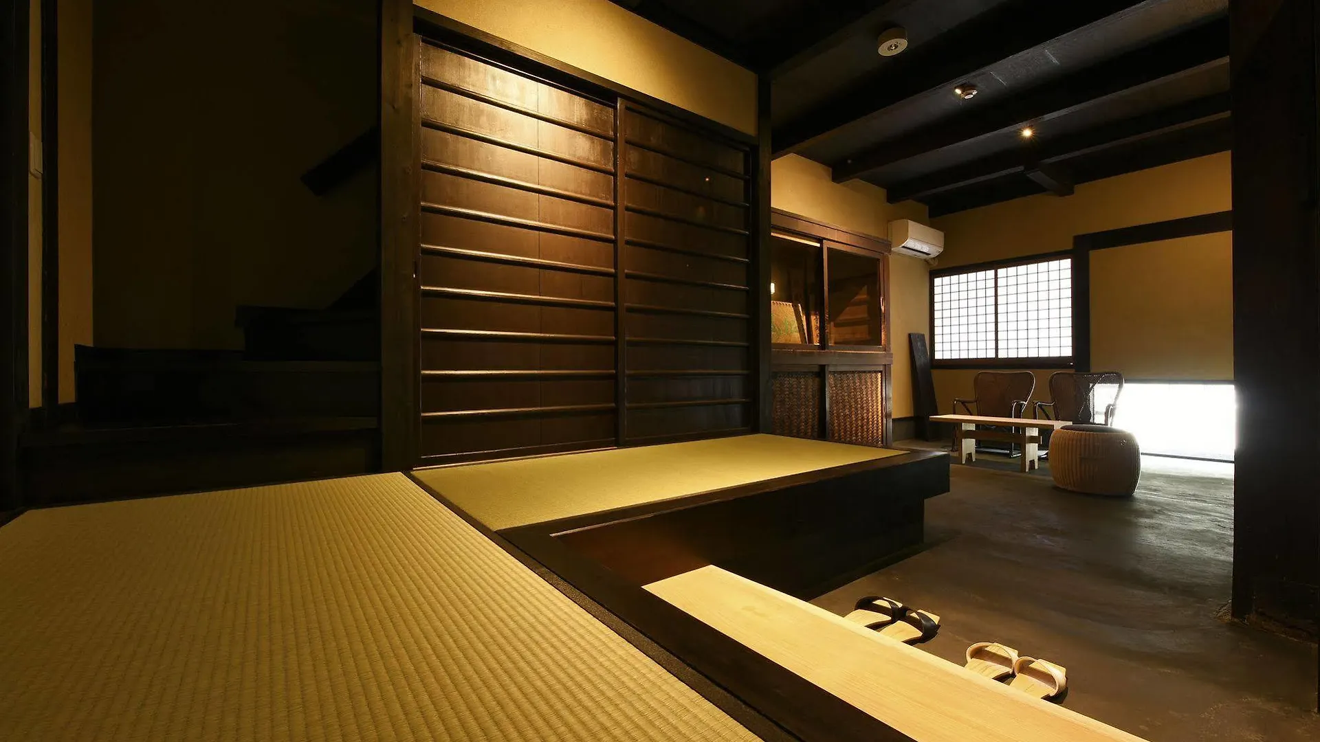 Kuraya Omiya Shimabara Villa Kyoto Japan